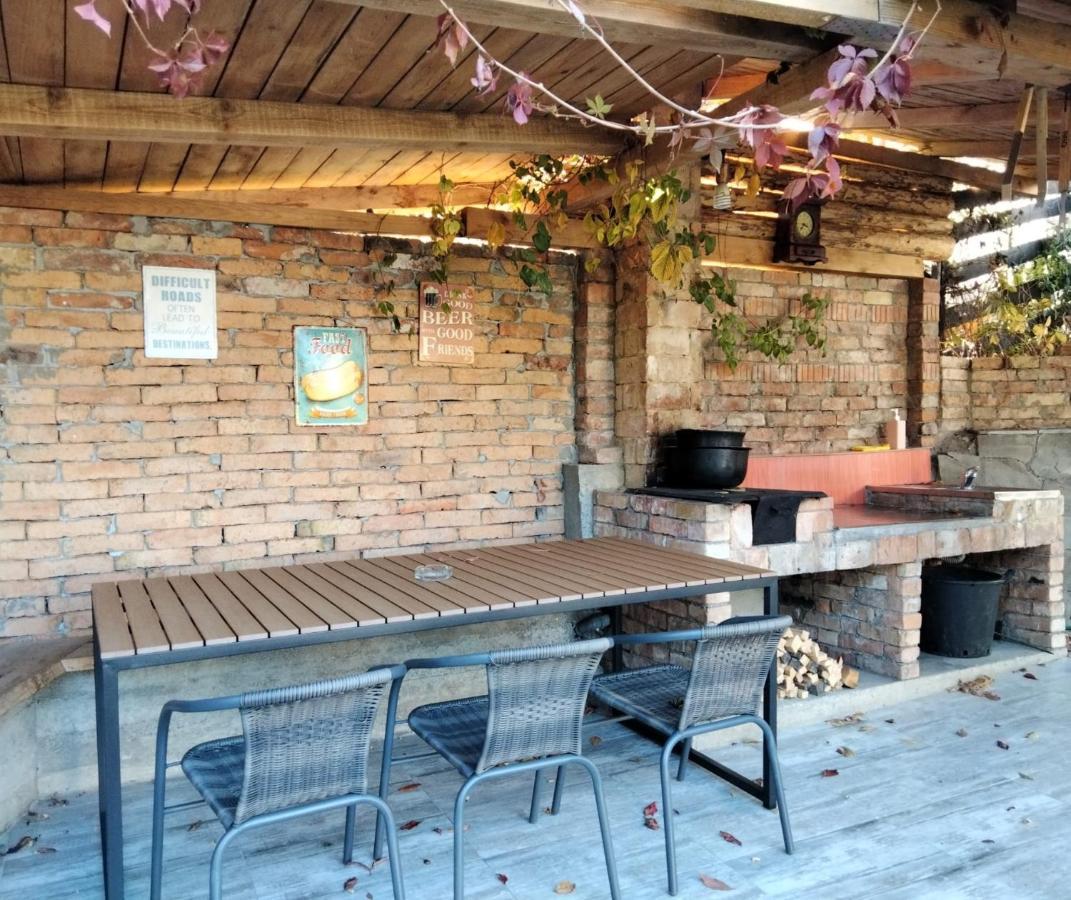 Vila Roxana Pangarati Exterior foto