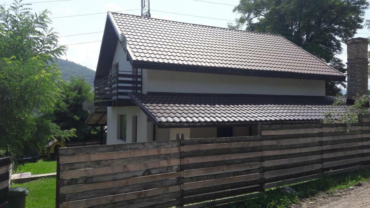 Vila Roxana Pangarati Exterior foto